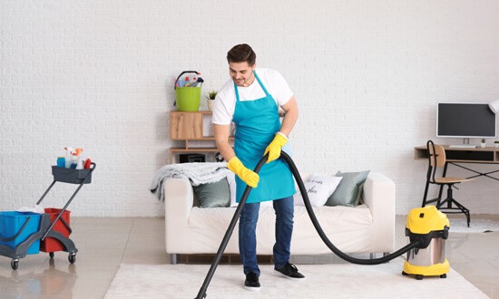 شركة تنظيف بالقيصومة   | 0540371285